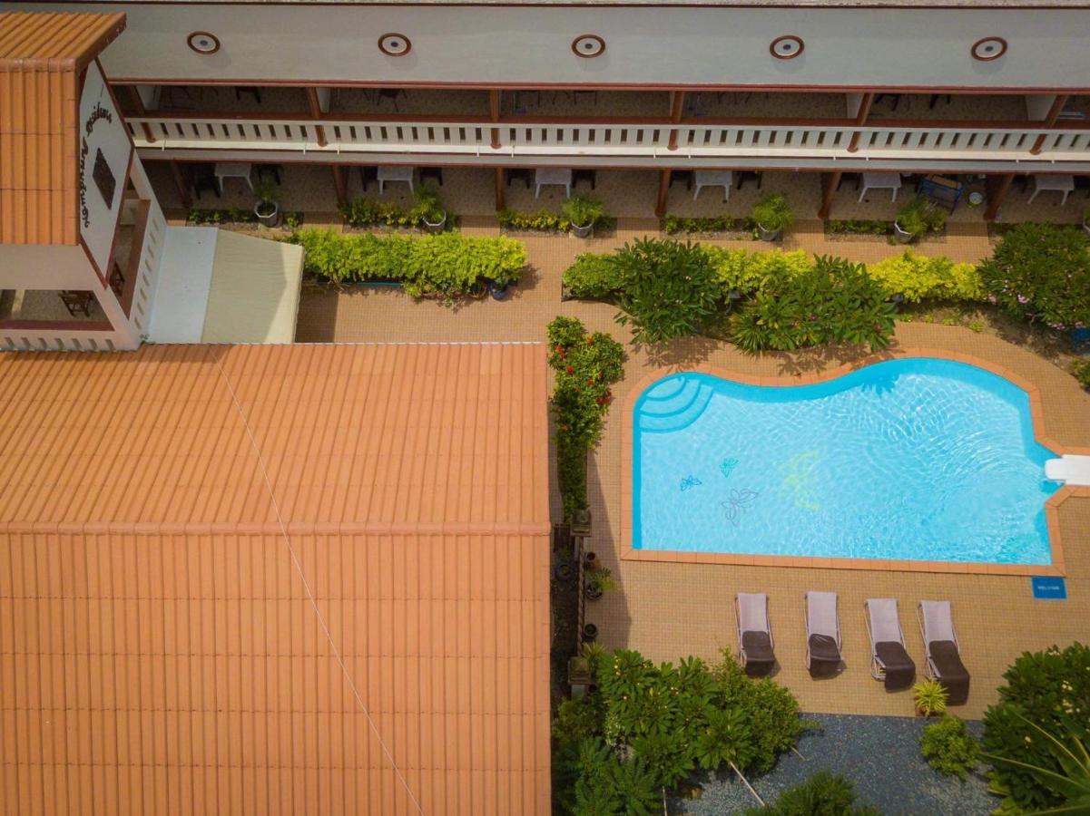 Namphung Phuket Boutique Resort Rawai Luaran gambar