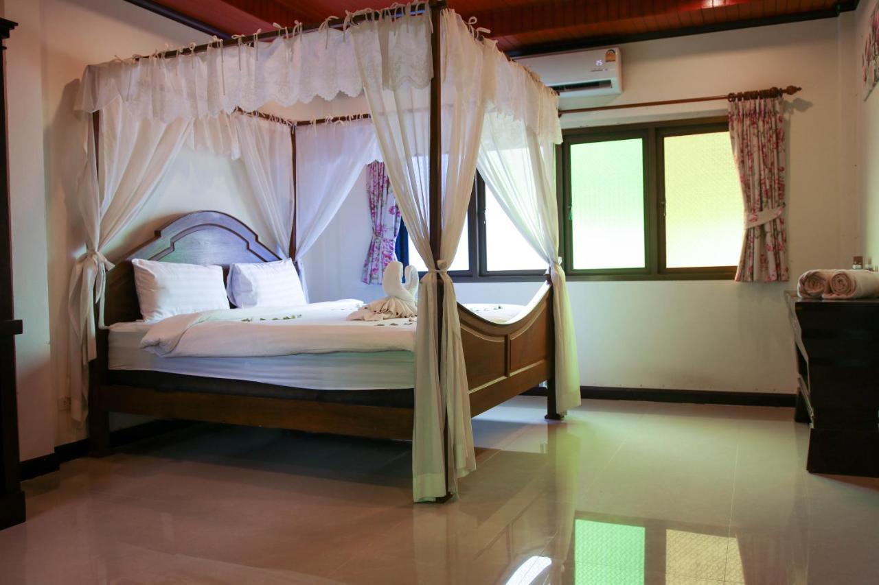 Namphung Phuket Boutique Resort Rawai Luaran gambar