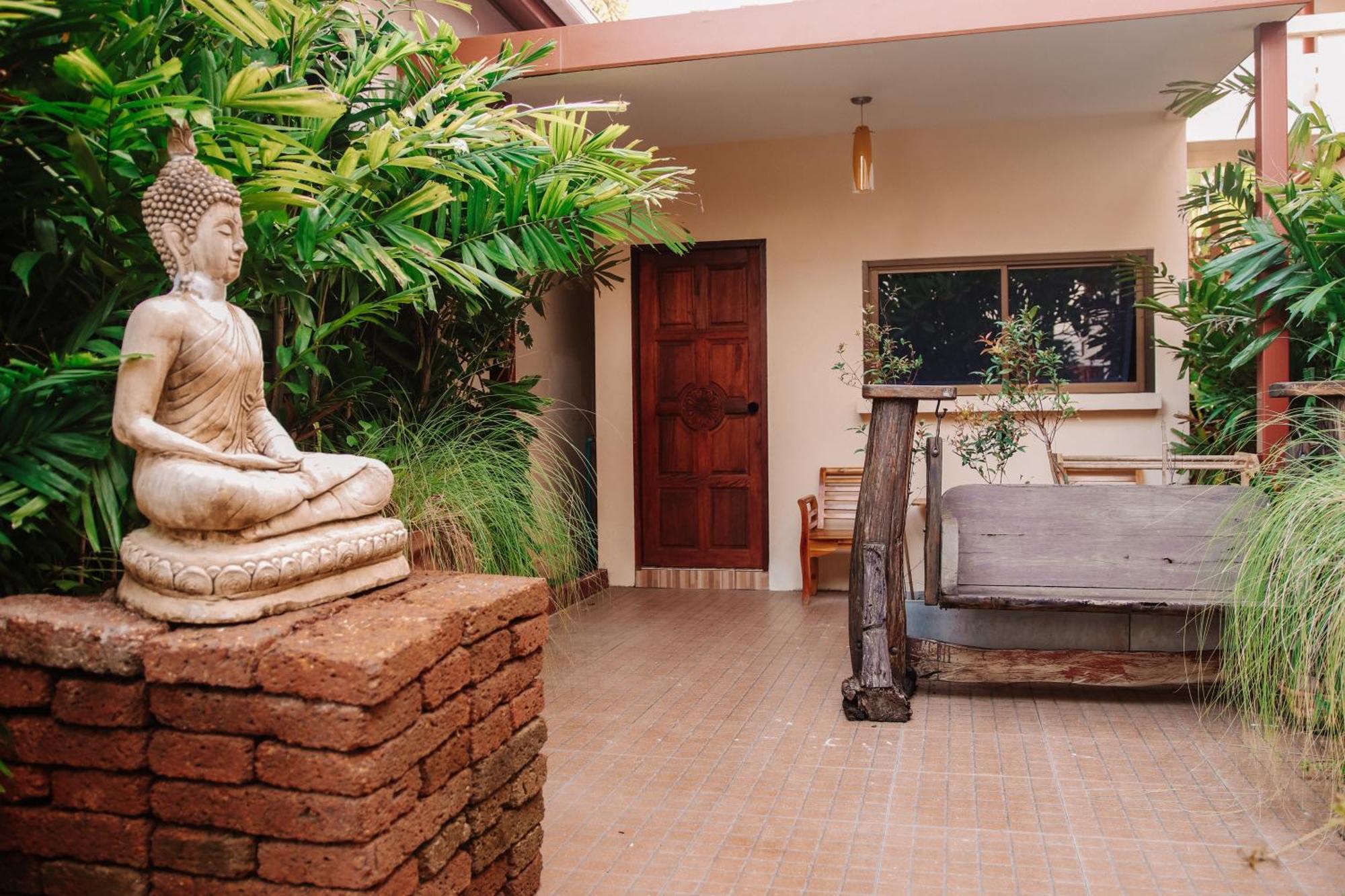 Namphung Phuket Boutique Resort Rawai Luaran gambar