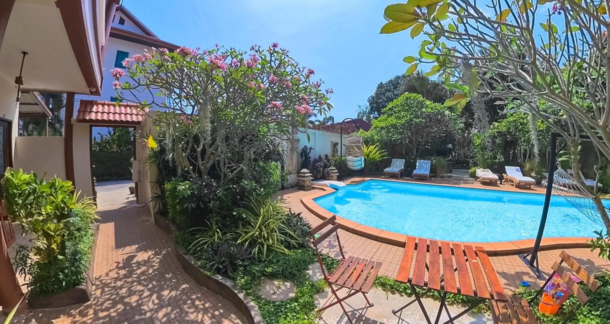 Namphung Phuket Boutique Resort Rawai Luaran gambar