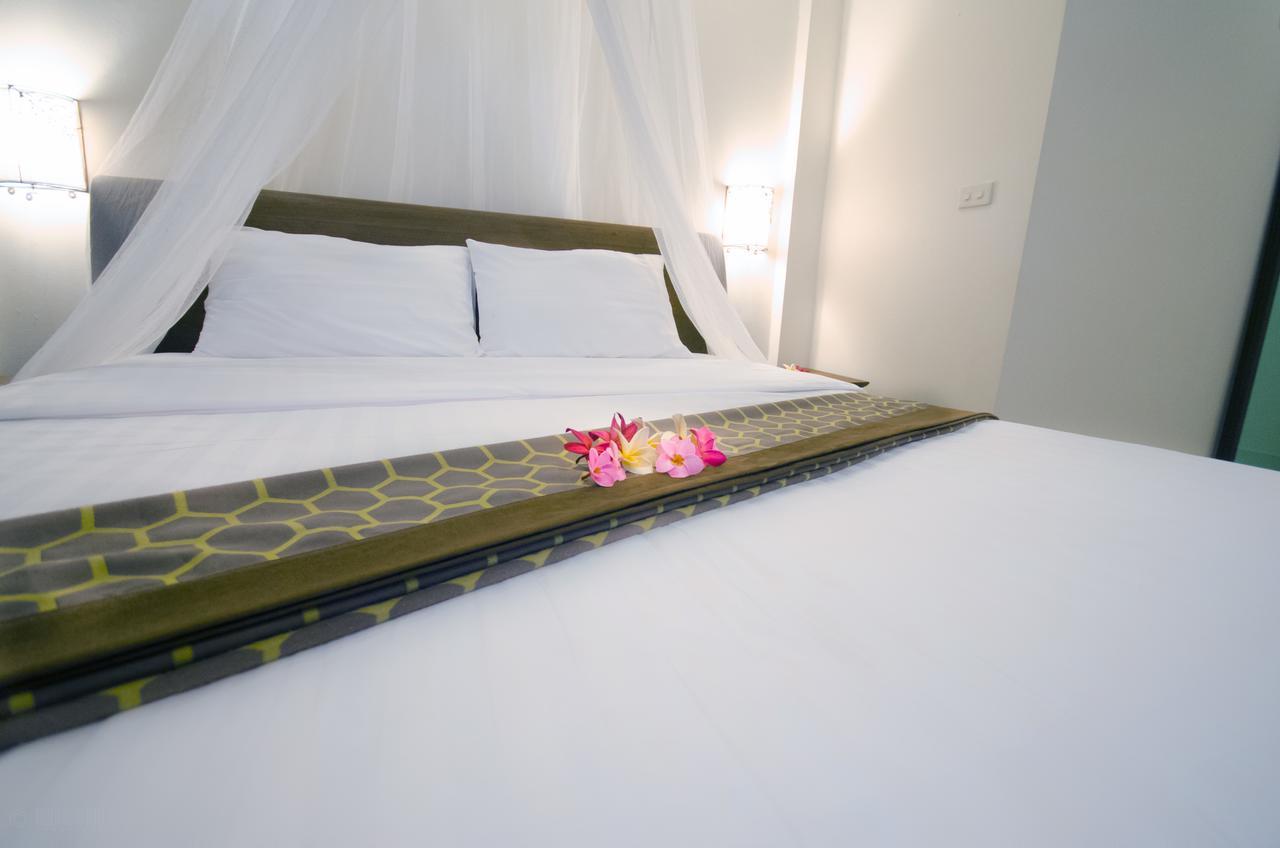 Namphung Phuket Boutique Resort Rawai Luaran gambar